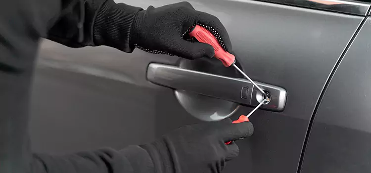 Locked Out of Car Help Lebanon